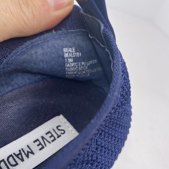 Steve Madden BEALE Sz 7.5 Navy Knit Fabric Slip On Low Top Shoes Womens Comfort - Picture 7 of 7